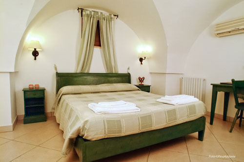 Hotel Masseria L'Ovile オストゥーニ エクステリア 写真